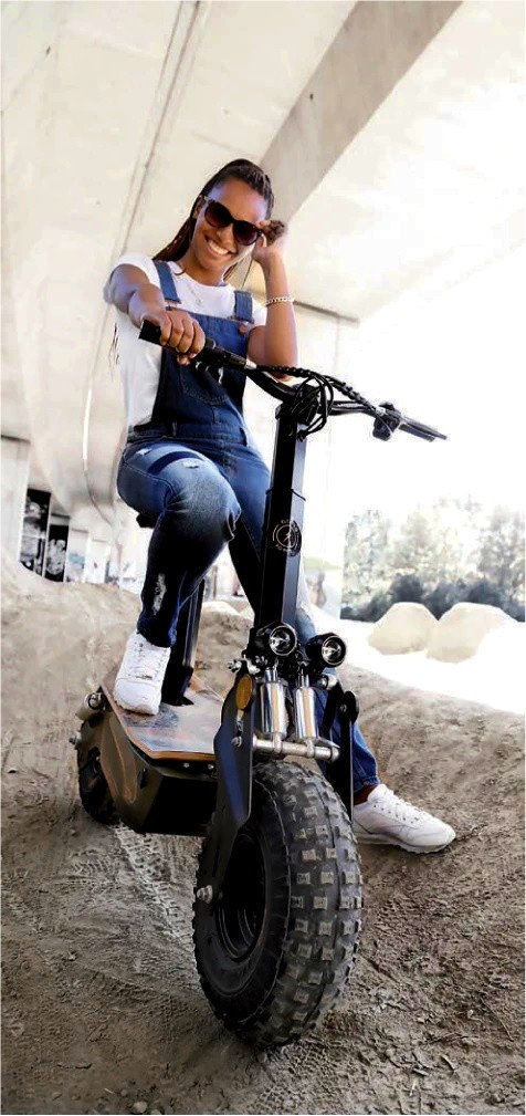 SXT Monster, 3000 W 1440 Wh (48 V 30 Ah) Li-ion